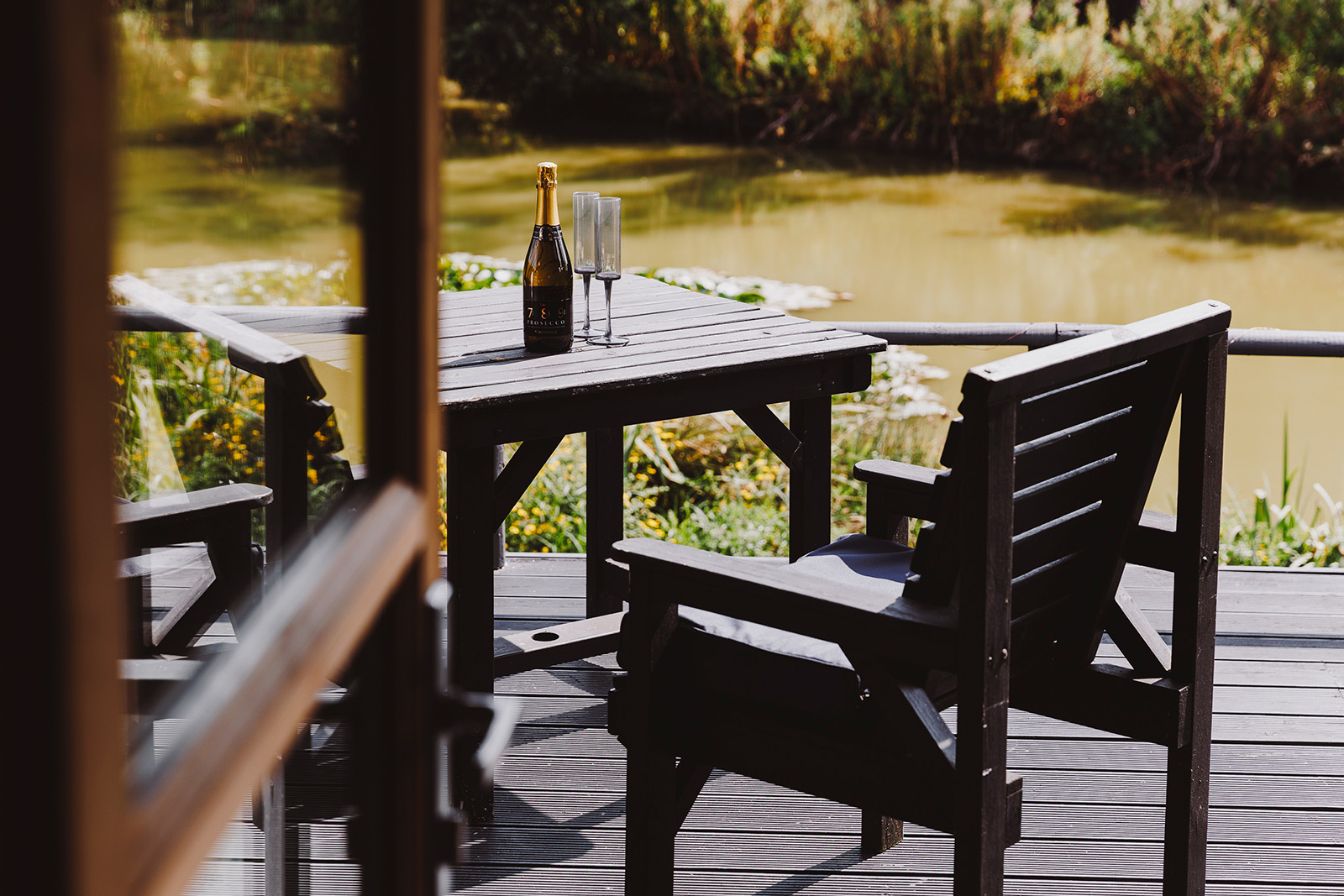 Lakeside Stays near Chichester